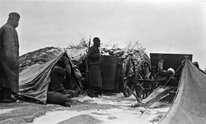 Посада топа 75 мм Шнајдер-Кане М1907