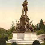 Некадашњи споменик адмиралу Тегетхофу у Пули, између 1890. и 1900. (фото Library of Congress)