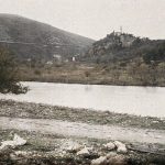 Пут десном обалом реке Омбле, околина Дубровника, 23. октобар 1912. (фото www.albert-kahn.hauts-de-seine.fr)