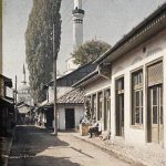 Улица на пијаци (базару), Сарајево, 15. октобар 1912. (фото www.albert-kahn.hauts-de-seine.fr)