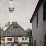 Џамија и кућа са машрабијом, Јајце, 13. октобар 1912. (фото www.albert-kahn.hauts-de-seine.fr)