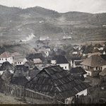 Продавница на ивици града, Јајце, 14. октобар 1912. (фото www.albert-kahn.hauts-de-seine.fr)
