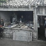 Сеоска пекара, на путу између Охрида и Струге, мај 1913. (фото www.albert-kahn.hauts-de-seine.fr)