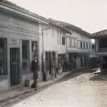 Плава улица, Драч, 16. октобар 1913. (фото www.albert-kahn.hauts-de-seine.fr)