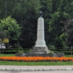 Споменик посвећен Добросаву Јовановићу и успомени на добровољце страдале у Првом светском рату, Брчко