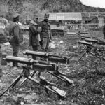 Српски митраљесци у логору у Месонгију 1916.