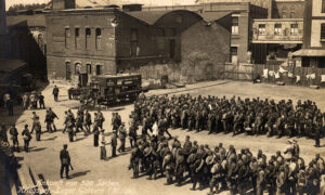 Долазак Срба у логор Голцерн (Golzern) половином 1916. године, Kreismuseum Grimma, Немачка