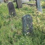 Споменик Драгутину В. Богићевићу на гробљу у Товарници, Гостиница (фото Бојан Радојичић)