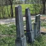 Споменик Миљку Јанковићу на гробљу у Товарници, Гостиница (фото Бојан Радојичић)