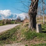 Крајпуташ Радовану Ђуричићу на Кадињачи (фото Бојан Радојичић)