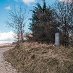 Крајпуташ Љубомиру Томашевићу на Кадињачи (фото Бојан Радојичић)