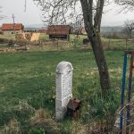 Крајпуташ Јовану Прљевићу у Љубањама (фото Бојан Радојичић)