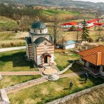 Црква Светог Василија Острошког у Рибашевини (фото Бојан Радојичић)