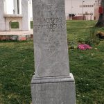 Крајпуташ Чедомиру Трипковићу (фото Бојан Радојичић)