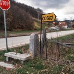 Крајпуташ Љубомиру Ћосићу у Волујцу (фото Бојан Радојичић)
