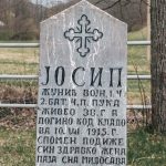 Крајпуташ Јосипу Жунићу у Збојштици (фото Бојан Радојичић)