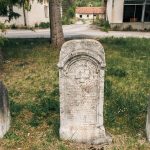 Крајпуташ трговцу Милисаву у Биосци (фото Бојан Радојичић)