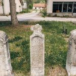 Крајпуташ Драгомиру Н. Аћимовићу у Биосци (фото Бојан Радојичић)