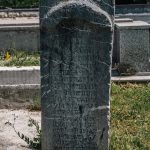 Споменик Радомиру Мијатовићу на гробљу у Ивановићима, Гостиница (фото Бојан Радојичић)