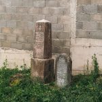 Крајпуташи Познановићима у Гостиници (фото Бојан Радојичић)