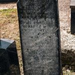 Споменик Животи и Драгољубу Мурићу на гробљу код каранске Беле цркве (фото Бојан Радојичић)