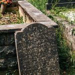 Споменик Ивку Веселиновићу на гробљу на Главици у Карану (фото Бојан Радојичић)