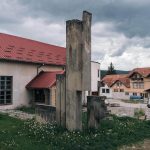Споменик у центру села Кремна (фото Бојан Радојичић)