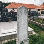 Споменик Миљку Неговановићу на гробљу у Прљевини, Љубање