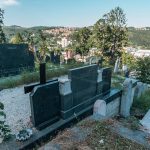 Споменик Љубици де Сарно Чакаревић на гробљу на Доварју у Ужицу (фото Бојан Радојичић)