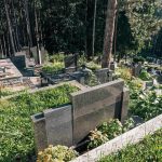 Споменик Стоји и Мирославу Петровићима на гробљу на Доварју у Ужицу (фото Бојан Радојичић)