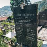 Споменик Обрену Г. Петровићу на гробљу на Доварју у Ужицу (фото Бојан Радојичић)