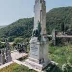 Споменик проти Милану Ђ. Ђурићу на гробљу на Доварју у Ужицу (фото Бојан Радојичић)