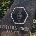 Споменик Тихомиру Ристивојевићу на гробљу на потесу Павићи у Горјанима (фото Бојан Радојичић)