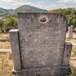 Споменик Милутину Веснићу на гробљу на потесу Стране у Горјанима (фото Бојан Радојичић)