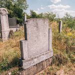 Споменик Милутину Веснићу на гробљу на потесу Стране у Горјанима (фото Бојан Радојичић)