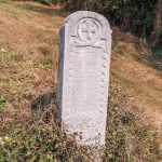 Споменик Милану Веснићу на гробљу на потесу Стране у Горјанима (фото Бојан Радојичић)