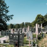 Гробље у Брковићима у Дријетњу, Качер (фото Бојан Радојичић)