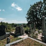 Гробље у Брковићима у Дријетњу, Качер (фото Бојан Радојичић)