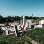 Гробље на Шанцу у Дријетњу, Качер (фото Бојан Радојичић)