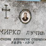 Споменик Мирку Лучићу на Лучића гробљу у Доњим Лелићима, Каран (фото Бојан Радојичић)