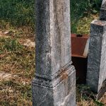 Споменик Будимиру Петровићу на гробљу на потесу Ралетићи у Карану (фото Бојан Радојичић)