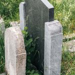 Споменик Драгутину Јаковљевићу на гробљу на потесу Ралетићи у Карану (фото Бојан Радојичић)
