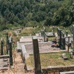Гробље у Потпећу, Крвавци (фото Бојан Радојичић)
