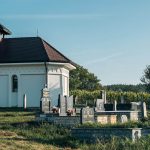 Гробље код капеле преподобног Киријака Отшелника у Никојевићима (фото Бојан Радојичић)