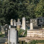 Гробље код школе у Никојевићима (фото Бојан Радојичић)