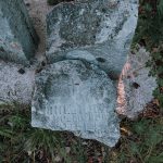 Крајпуташ Микаилу Аврамовићу на пропланку у Гајевима, у Севојну (фото Бојан Радојичић)
