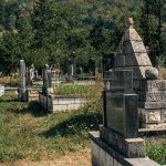 Гробље на потесу Страна, у Скржутима (фото Бојан Радојичић)