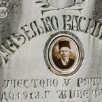 Споменик Анђелку Васиљевићу на гробљу на потесу Баре у Збојштици (фото Бојан Радојичић)