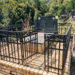 Споменик Илији Савићу на гробљу на потесу Стевановића гај у Злакуси (фото Бојан Радојичић)
