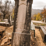 Споменик Јовану Обрадовићу на Шмакића гробљу у Дрежнику (фото Бојан Радојичић)